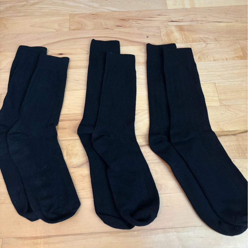 Set of 3 men’s black dress socks